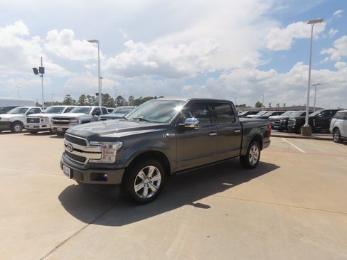 Used 2018 Ford F150 Platinum w/ Equipment Group 701A Luxury RWD image 2