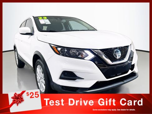 Used 2021 Nissan Rogue Sport S FWD image 1