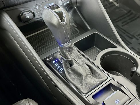 Certified 2021 Hyundai Tucson Limited w/ Cargo Package image 16