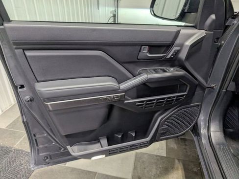 Used 2025 Toyota 4Runner TRD Sport Premium w/ Tow Technology Package image 11