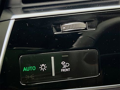 New 2026 Audi SQ7 Prestige image 10