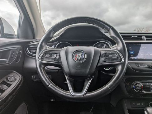Used 2021 Buick Encore GX Essence AWD/4WD image 19