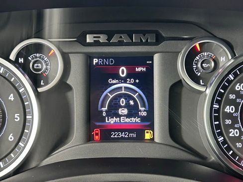 Used 2025 RAM 2500 Big Horn image 24