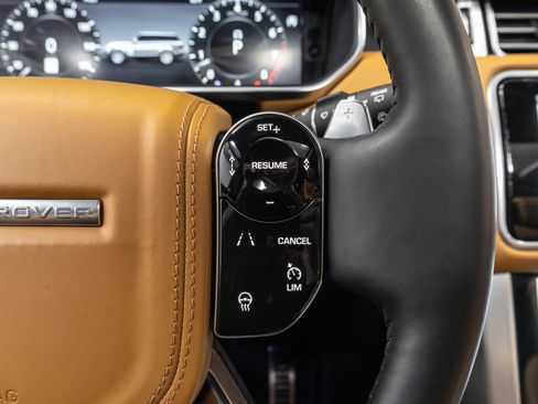 Used 2022 Land Rover Range Rover Autobiography image 14