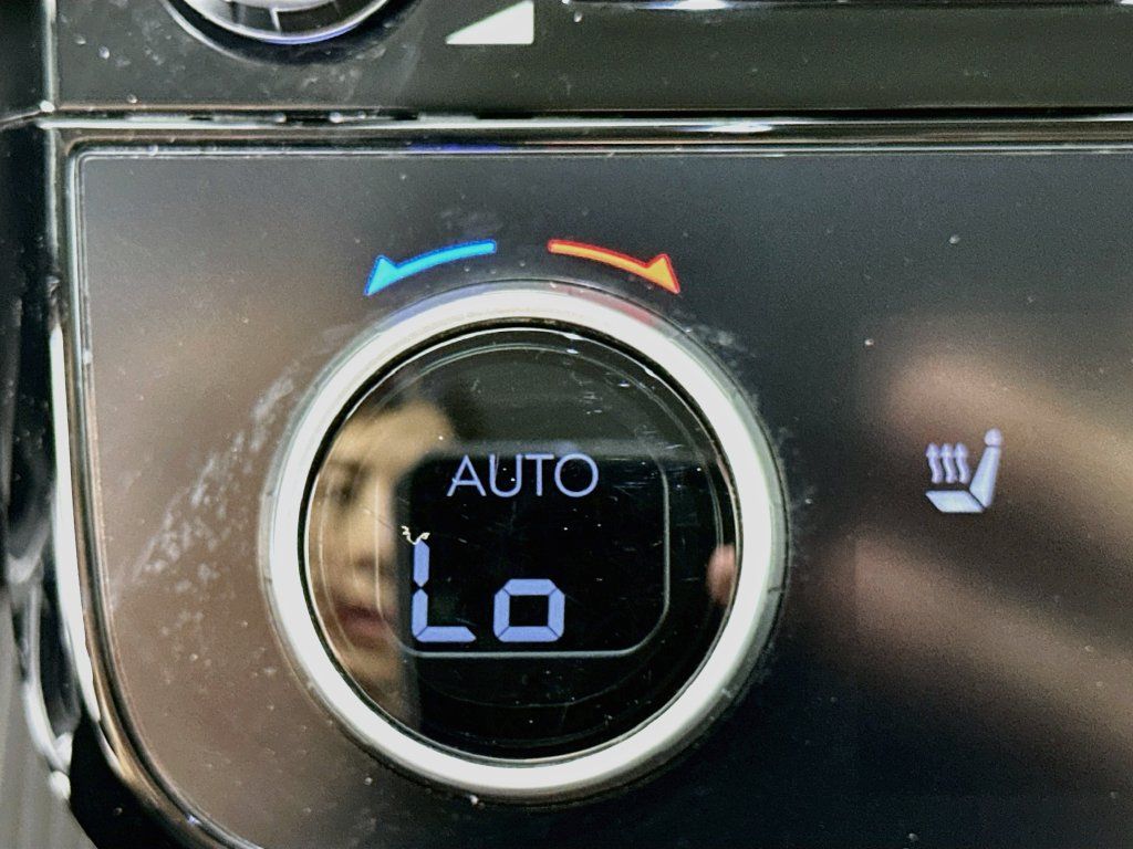 Certified 2025 Hyundai Tucson Blue AWD/4WD image 19