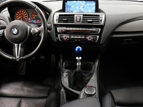 Used 2017 BMW M2 RWD image 4
