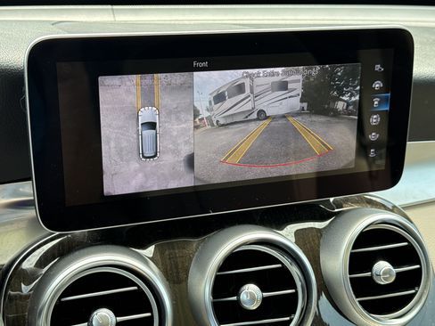 Used 2020 Mercedes-Benz GLC 300 w/ Parking Assistance Package image 19