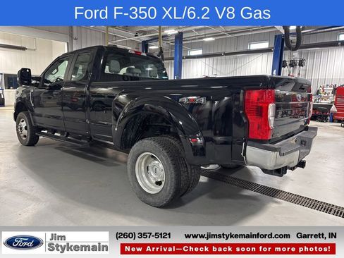 Used 2022 Ford F350 XL w/ Power Equipment Group image 3