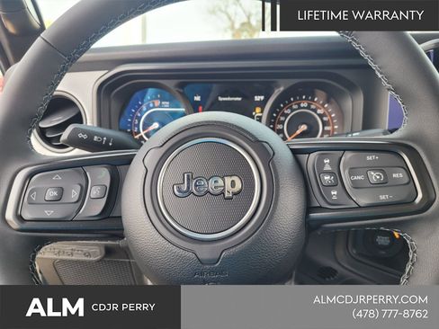 New 2026 Jeep Gladiator Mojave AWD/4WD image 25