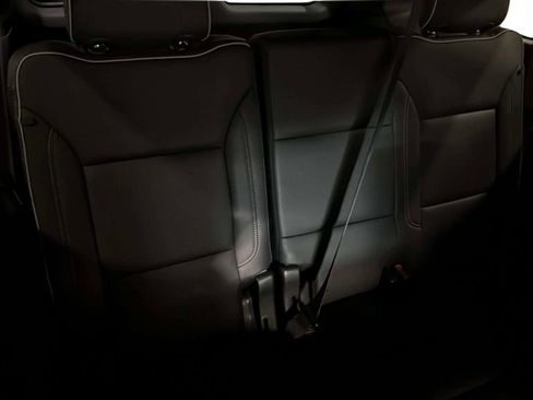 Used 2025 GMC Yukon XL Elevation AWD/4WD image 18