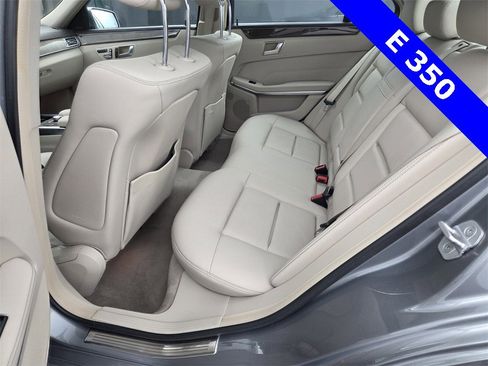 Used 2015 Mercedes-Benz E 350 Sedan image 32