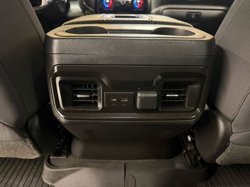 Used 2021 Chevrolet Silverado 1500 LT Trail Boss image 23