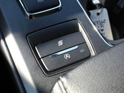 Used 2020 Ford Fusion SEL FWD image 26