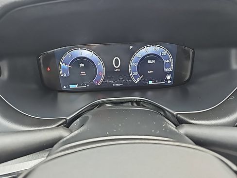 Certified 2024 Jeep Compass Limited w/ High Altitude Package image 32