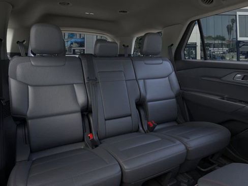 New 2025 Ford Explorer Active w/ Active Comfort Package image 11