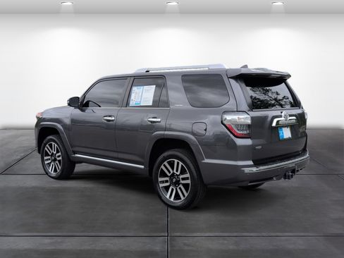 Used 2021 Toyota 4Runner Limited AWD/4WD image 3