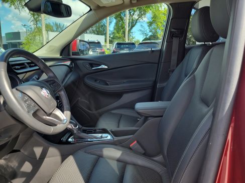Used 2023 Buick Encore GX Essence w/ Experience Buick Package FWD image 12