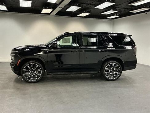 New 2026 Chevrolet Tahoe RST w/ RST Capability Package AWD/4WD image 2