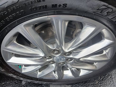 Used 2020 Buick Enclave Premium w/ Surround and Sites Package AWD/4WD image 14