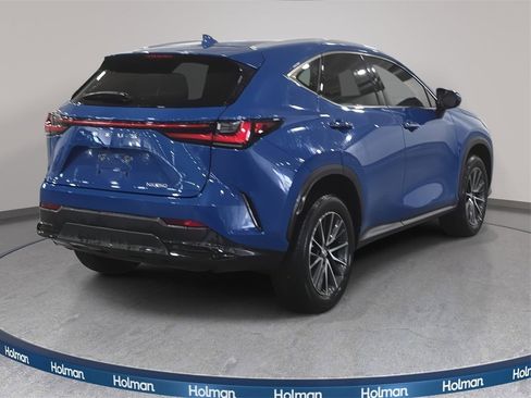Used 2023 Lexus NX 250 FWD w/ Towing Package (2000 Lbs) image 6