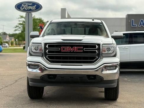 Used 2017 GMC Sierra 1500 SLE w/ SLE Value Package AWD/4WD image 27