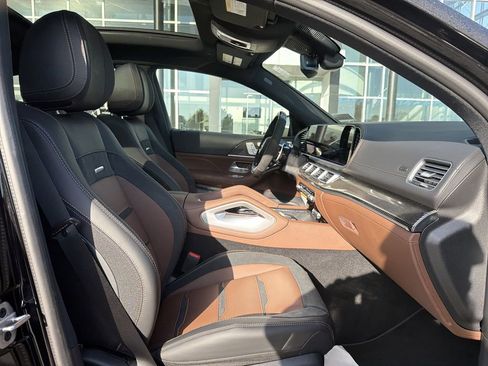 New 2026 Mercedes-Benz GLE 53 AMG 4MATIC Coupe image 18
