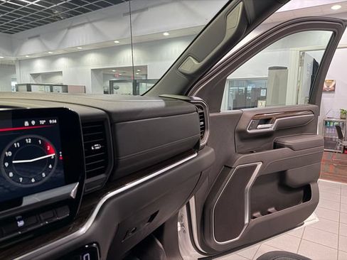 Used 2026 GMC Sierra 1500 Elevation AWD/4WD image 23