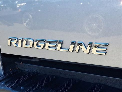 Certified 2019 Honda Ridgeline RTL image 30