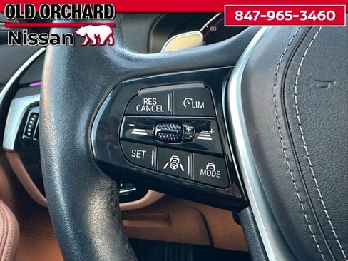 Used 2023 BMW 530i xDrive 530i xDrive w/ Premium Package image 20