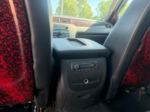 Used 2009 GMC Sierra 2500 SLE AWD/4WD image 16