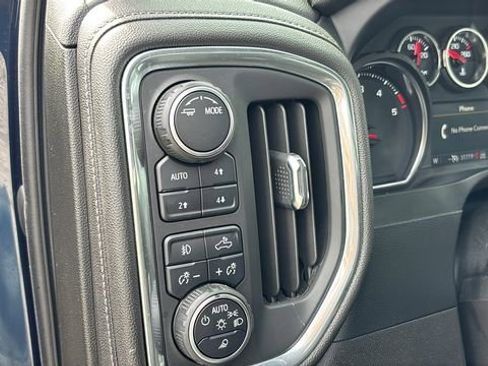 Used 2022 Chevrolet Silverado 2500 LTZ w/ LTZ Plus Package AWD/4WD image 11