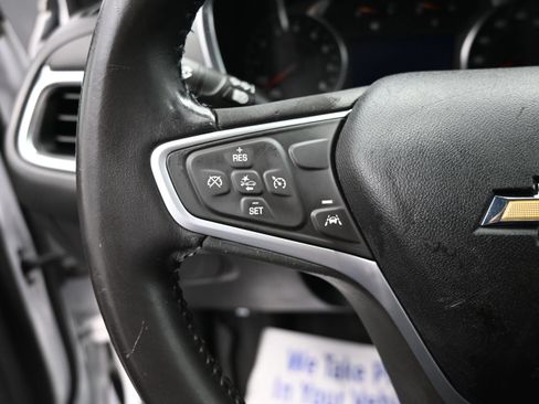 Used 2022 Chevrolet Equinox LT FWD image 12