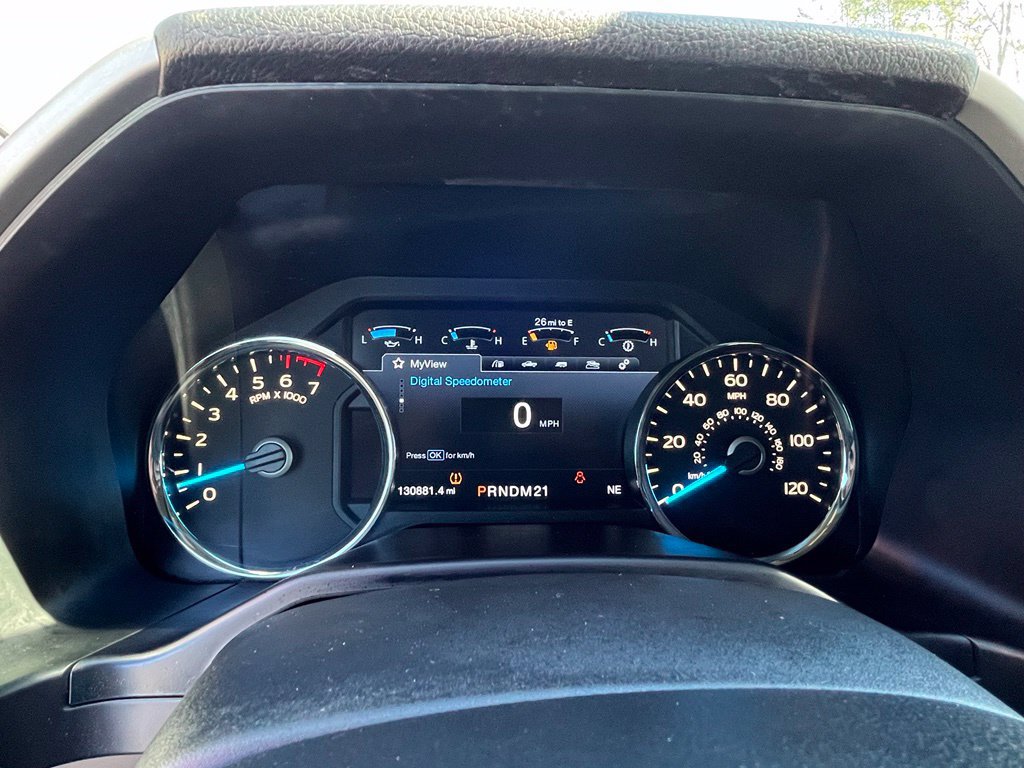Used 2015 Ford F150 Lariat w/ Equipment Group 502A Luxury AWD/4WD image 17