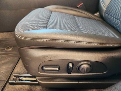 Used 2024 Buick Envista Preferred w/ Convenience I Package FWD image 26