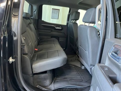 Used 2024 GMC Sierra 1500 SLT w/ LPO, GMC Protection Package AWD/4WD image 24