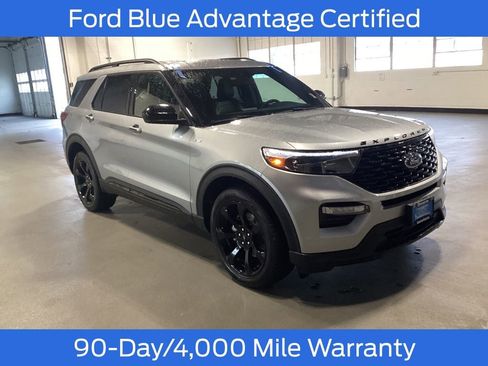 Certified 2024 Ford Explorer ST-Line w/ Class IV Trailer Tow Package image 9