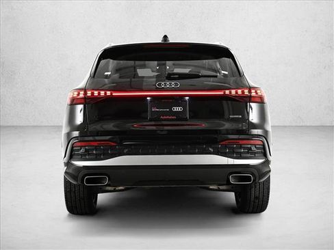 Certified 2025 Audi Q5 Premium w/ Convenience Package AWD/4WD image 7