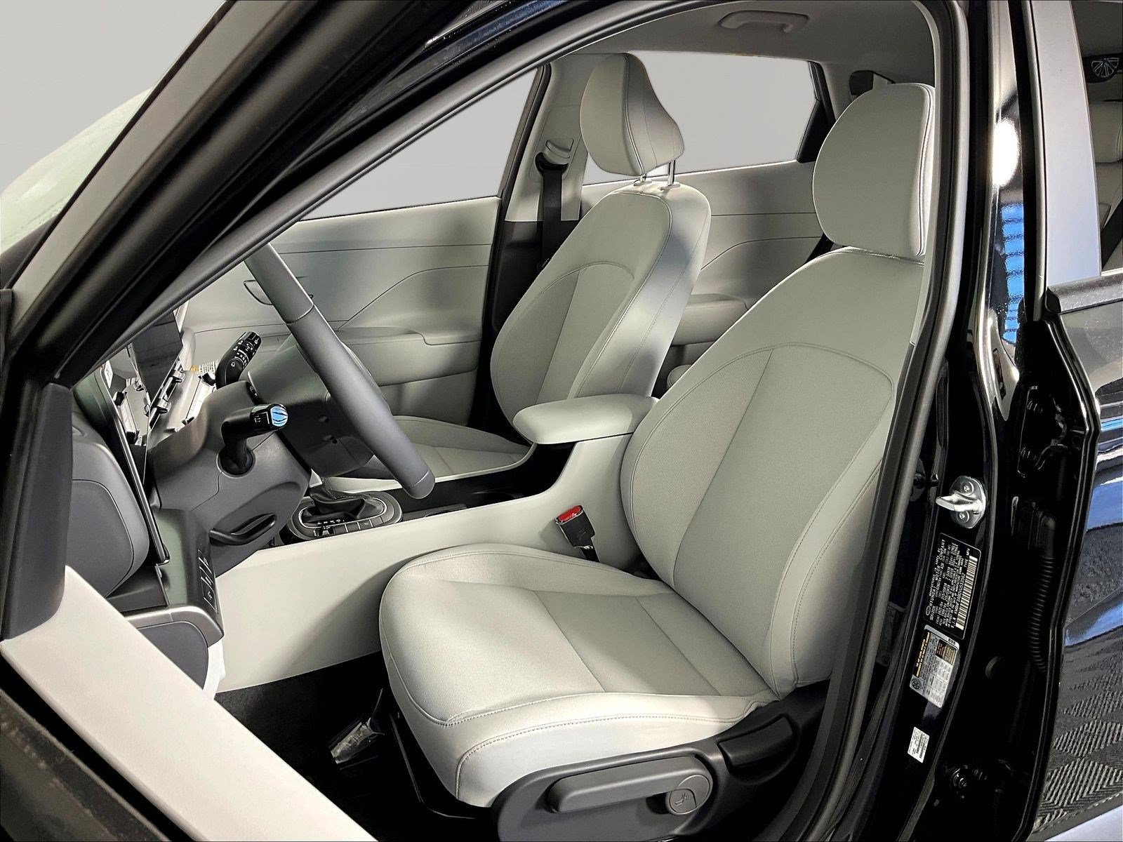 New 2027 Hyundai Kona SEL Sport FWD image 16
