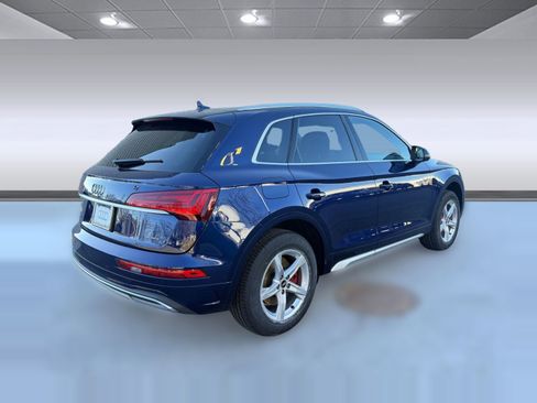 Used 2021 Audi Q5 Premium w/ Convenience Package image 7