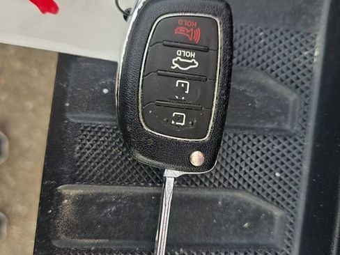 Used 2015 Hyundai Sonata SE w/ Option Group 09 image 35