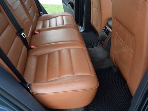 Used 2004 Volkswagen Touareg V10 TDI AWD/4WD image 50