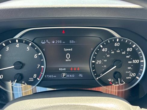 Certified 2026 Nissan Frontier SV RWD image 19