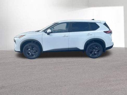 New 2026 Nissan Rogue SV w/ Cold Weather Package AWD/4WD image 7