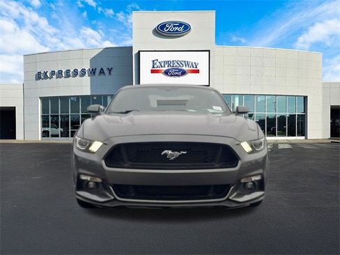 Used 2016 Ford Mustang GT image 3