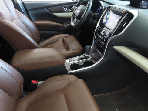 Used 2020 Subaru Ascent Touring w/ Popular Package #3 AWD/4WD image 25