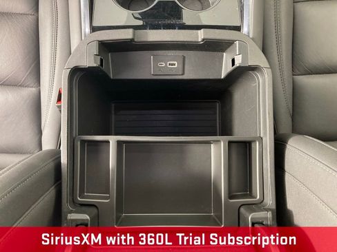 Used 2025 Chevrolet Tahoe LT image 12