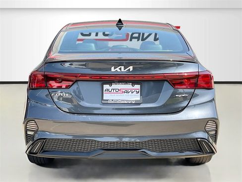 Used 2023 Kia Forte GT-Line image 6