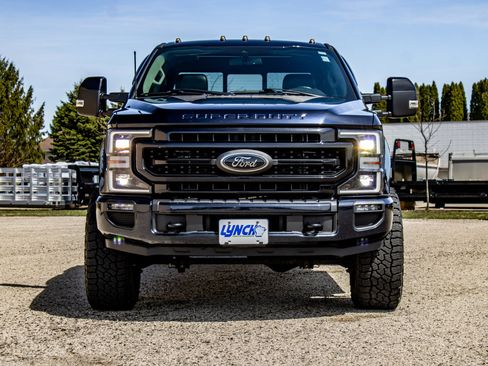 Used 2021 Ford F250 Lariat image 5