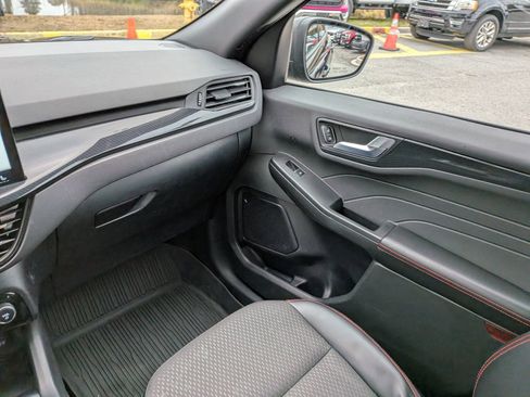 Certified 2023 Ford Escape ST-Line w/ Tech Pack #1 image 19