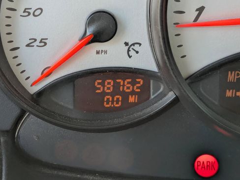 Used 1998 Porsche Boxster RWD image 18